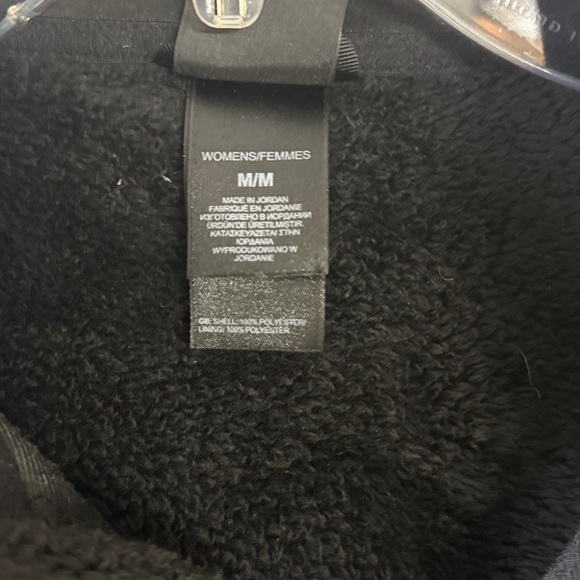 The North Face Women's Black Osito Jacket Size Medium - Picture 3 of 7